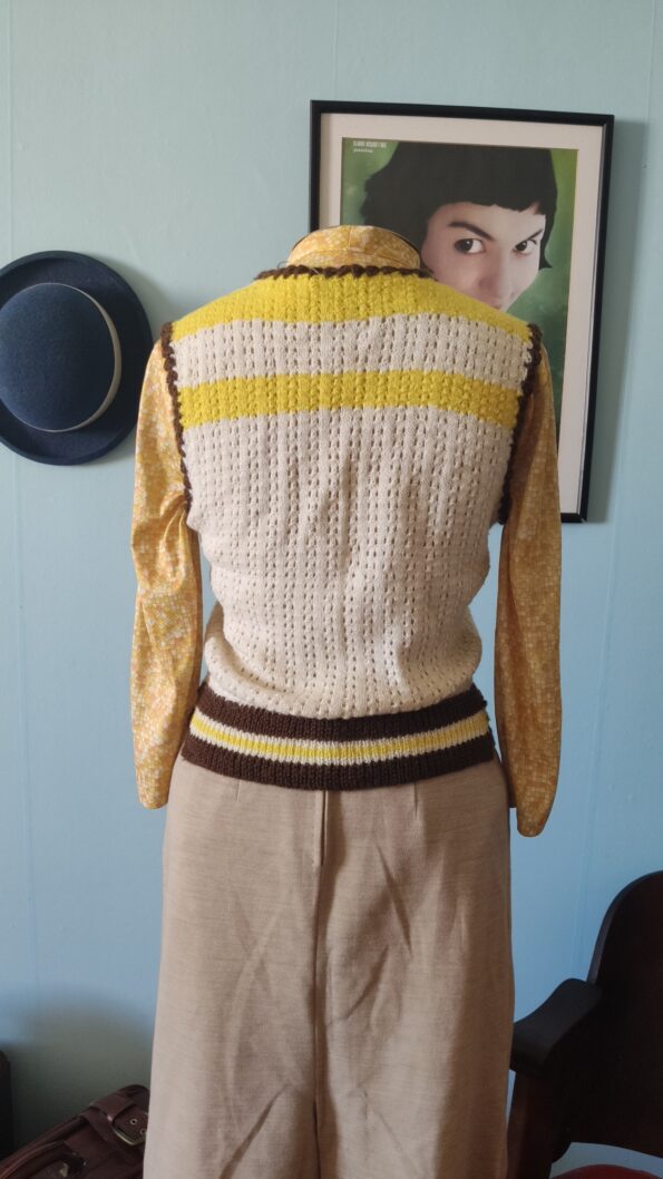 colete vintage de crochê anos 70b