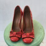 sapato retrô, sapato de verniz, sapato vermelho, sapato com laço,3
