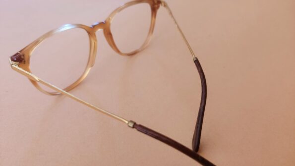 óculos vintage anos 70..