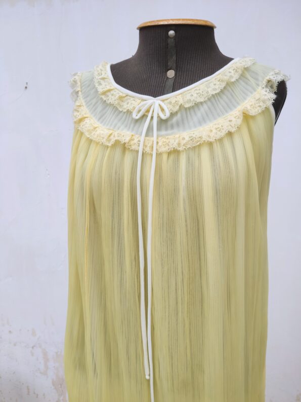 camisola vintage plissada amarela 1