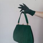 Bolsa Vintage anos 60 com luva.,