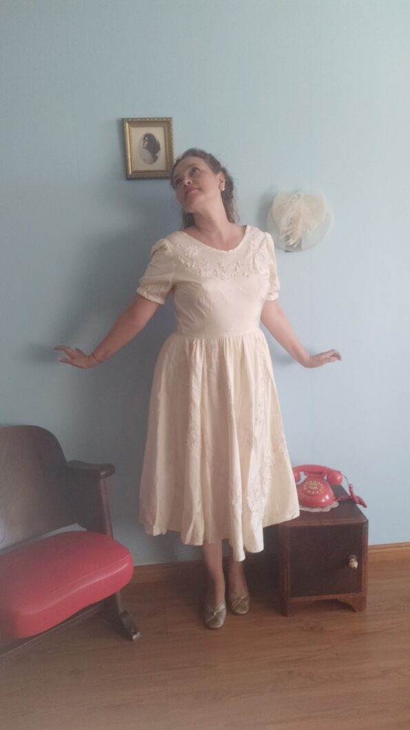 vestido em seda anos 50 c