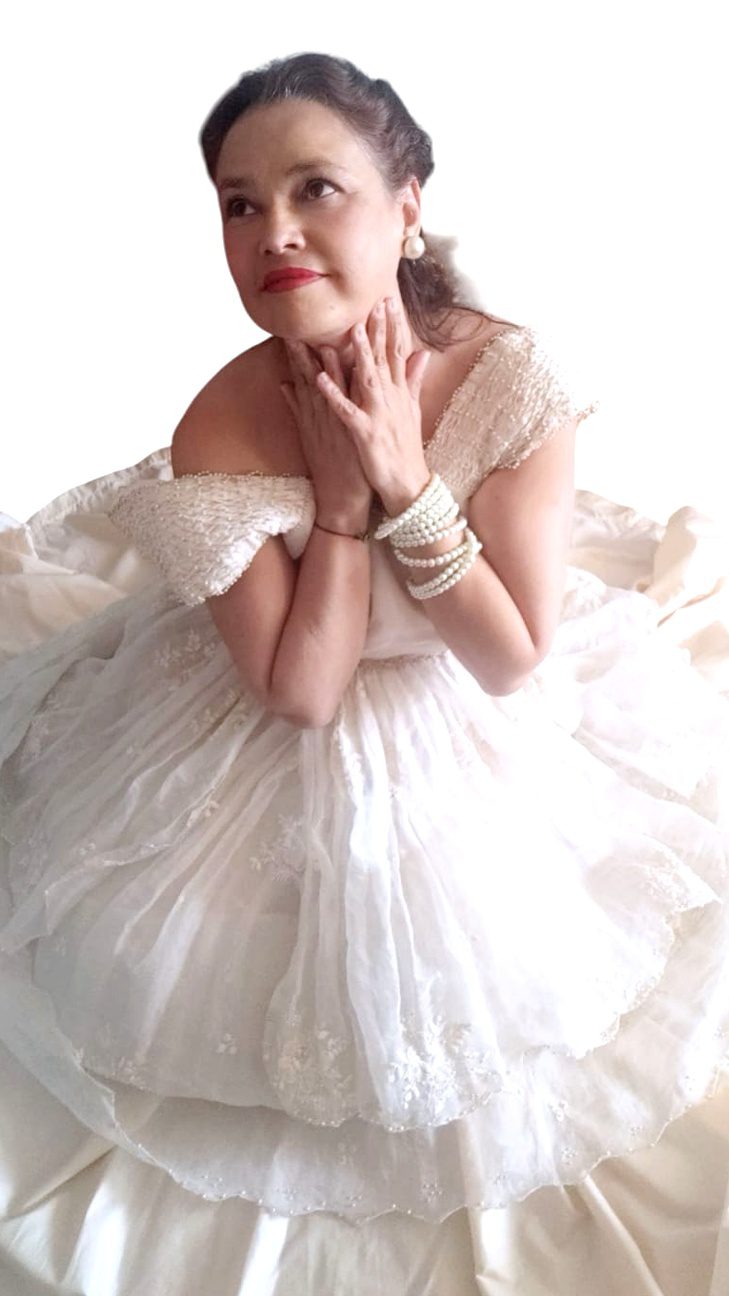 QUE CHUCHU - Sobre o brecho - fotos (1)