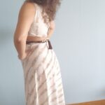 conjunto anos 70 saia e cropped;