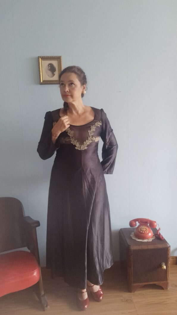 camisola vintage anos 70 preta;