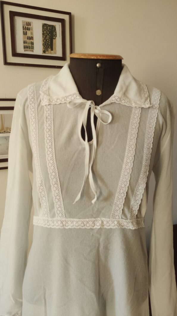 camisola vintage inverno azul.