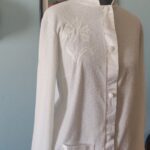 blusa vintage branca bordada