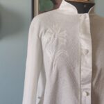 blusa vintage branca bordada