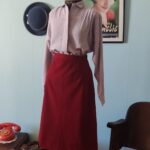 saia vintage anos 70 em veludo