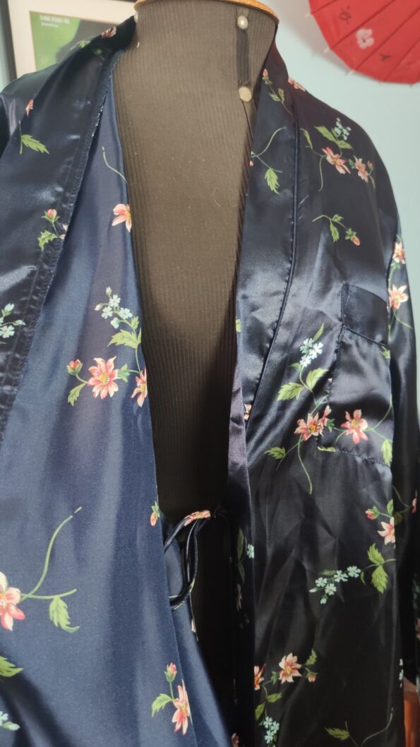 robe vintage em cetim ..