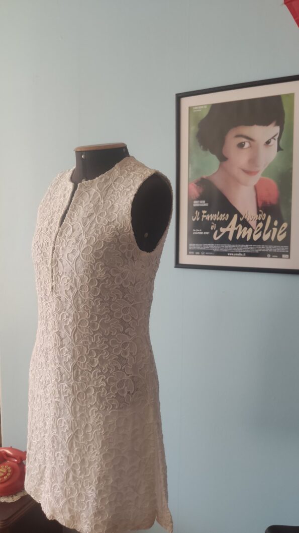 tubinho vintage anos 60 branco ,