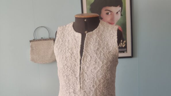 tubinho vintage anos 60 branco,