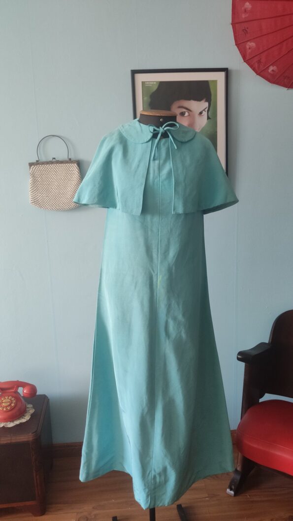 vestido traézio anos 60 b
